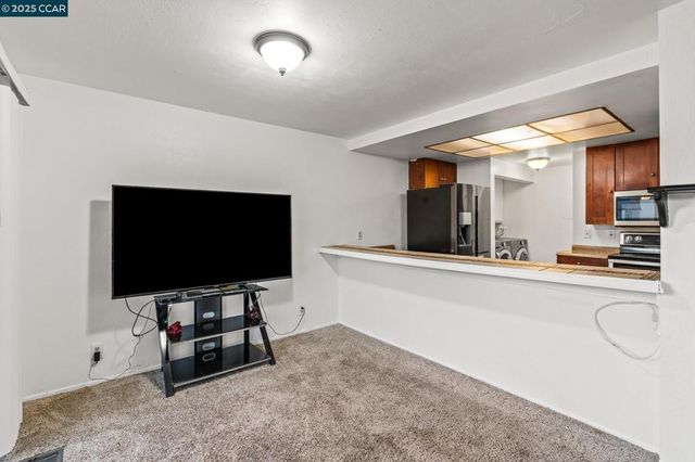 3660 Wells Rd, Oakley, CA 94561