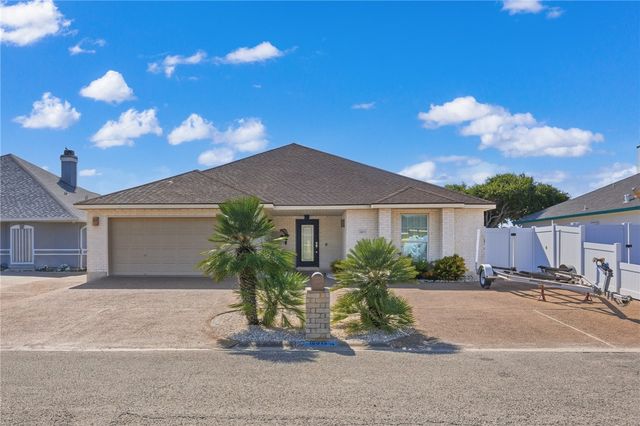 16013 Cuttysark St, Corpus Christi, TX 78418