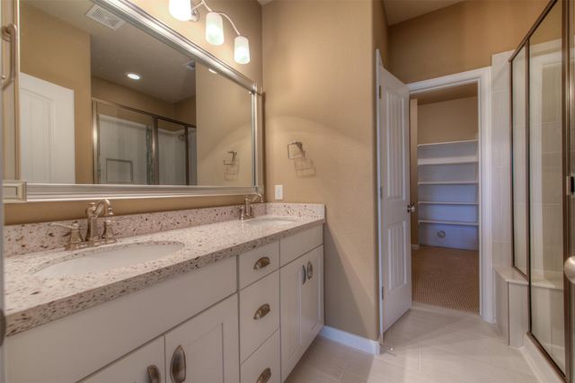 405 S Meadowlark ST B, Lakeway, TX 78734