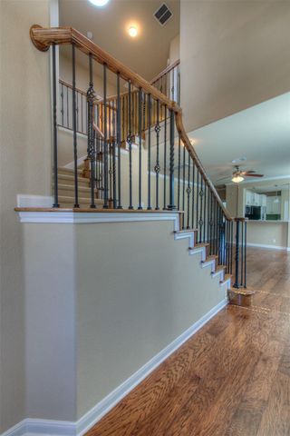 405 S Meadowlark ST B, Lakeway, TX 78734