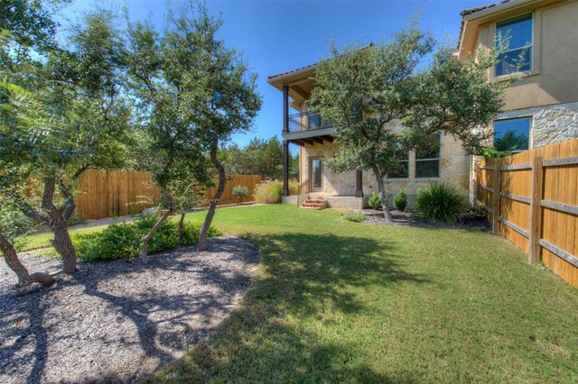 405 S Meadowlark ST B, Lakeway, TX 78734