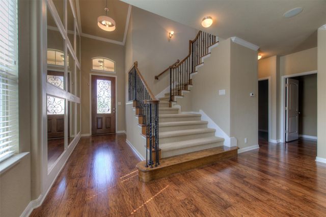 405 S Meadowlark ST B, Lakeway, TX 78734