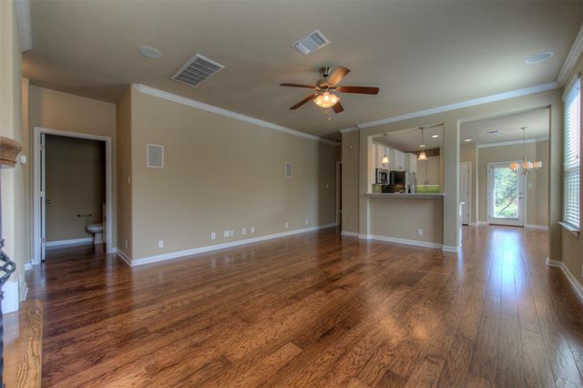405 S Meadowlark ST B, Lakeway, TX 78734