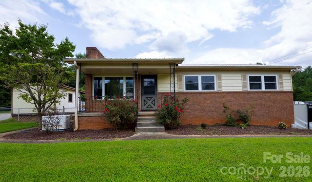 317 Brickyard Road, Asheville, NC 28806