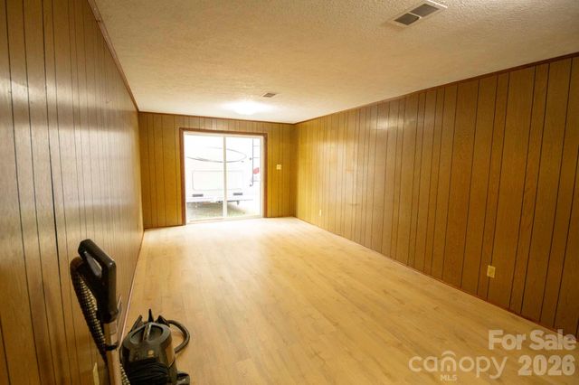 317 Brickyard Road, Asheville, NC 28806