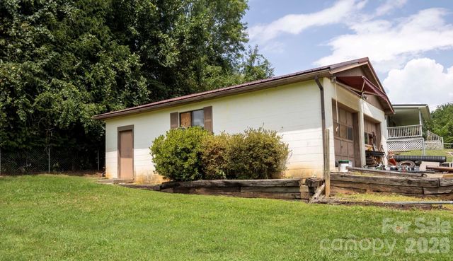 317 Brickyard Road, Asheville, NC 28806