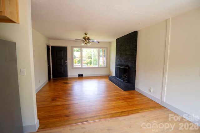 317 Brickyard Road, Asheville, NC 28806
