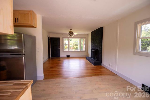317 Brickyard Road, Asheville, NC 28806