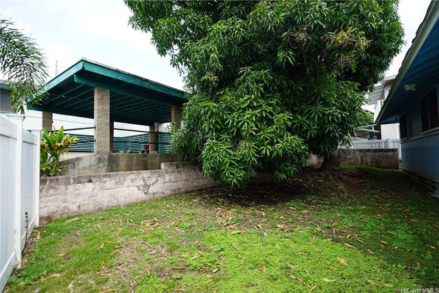 2014 B Nu Place, Honolulu, HI 96817