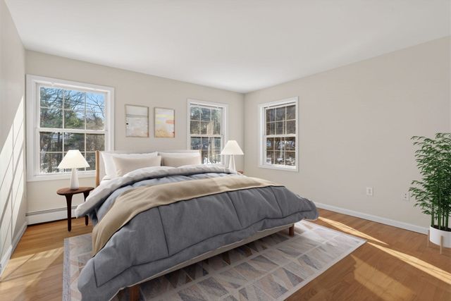 159 Pine St, Manchester, MA 01944