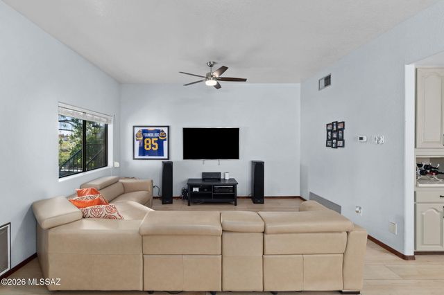 5814 E Río Verde Vista Drive, Tucson, AZ 85750