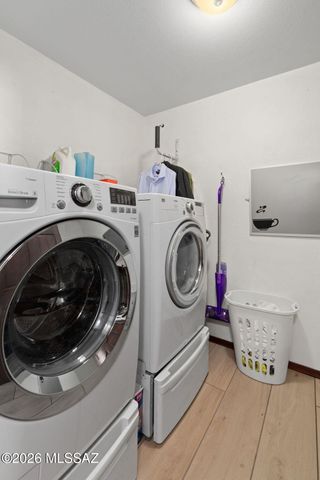 5814 E Río Verde Vista Drive, Tucson, AZ 85750