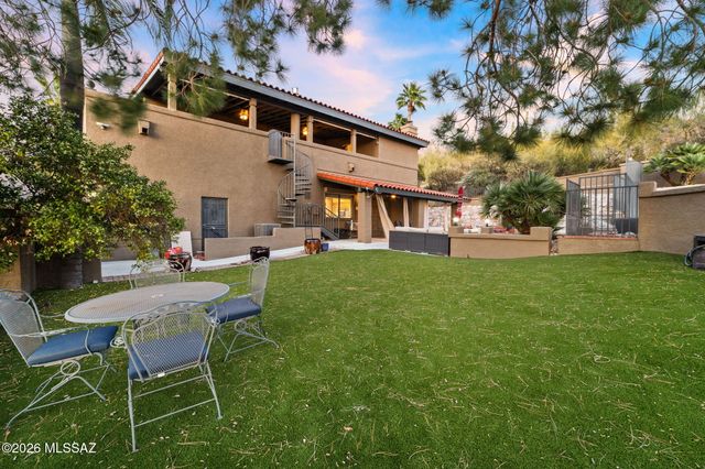 5814 E Río Verde Vista Drive, Tucson, AZ 85750