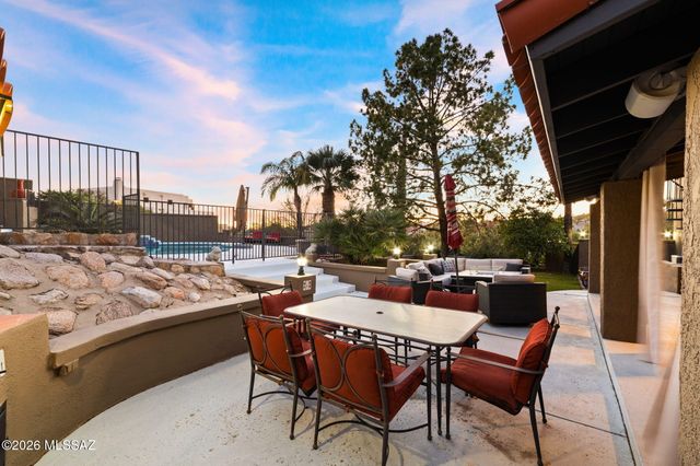 5814 E Río Verde Vista Drive, Tucson, AZ 85750