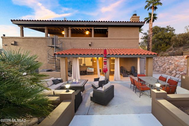 5814 E Río Verde Vista Drive, Tucson, AZ 85750