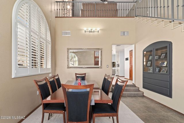 5814 E Río Verde Vista Drive, Tucson, AZ 85750