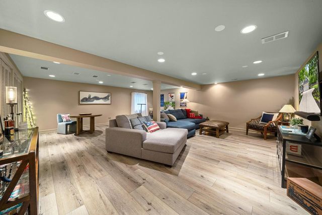 452 Park LANE, Williams Bay, WI 53191