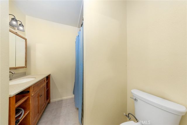 5563 N Fleetwell, Azusa, CA 91702