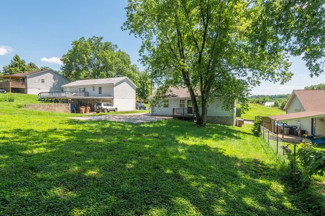 870 Reeves Rd, Antioch, TN 37013
