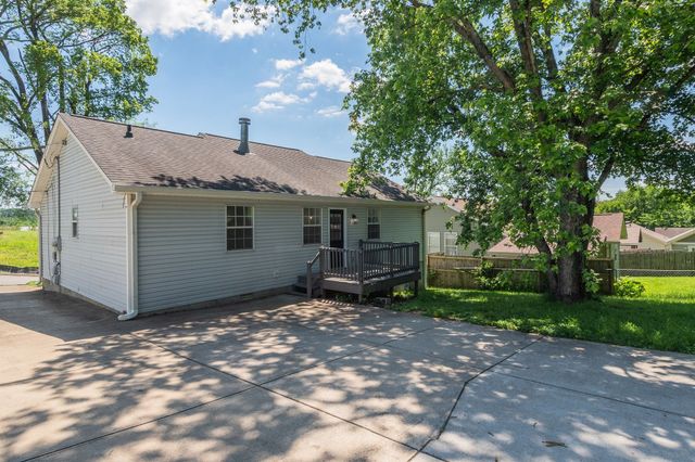 870 Reeves Rd, Antioch, TN 37013
