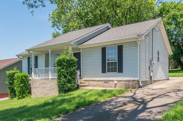 870 Reeves Rd, Antioch, TN 37013