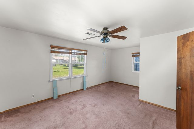 3906 Morton Drive, East Moline, IL 61244