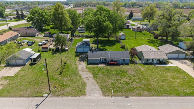 3906 Morton Drive, East Moline, IL 61244