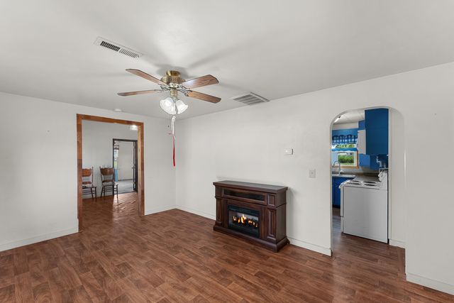3906 Morton Drive, East Moline, IL 61244