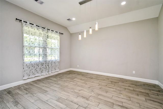 1507 5th Street, Hempstead, TX 77445