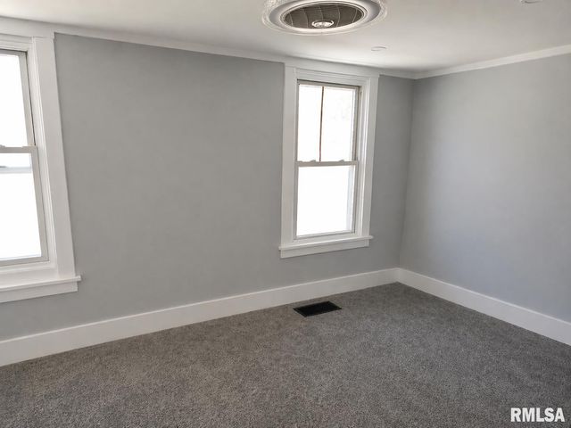 107 ROOSEVELT Street, Bartonville, IL 61607