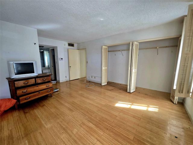 2940 N Course Dr 112, Pompano Beach, FL 33069