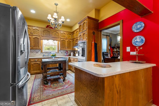 147 Stafford Avenue, Barnesville, GA 30204