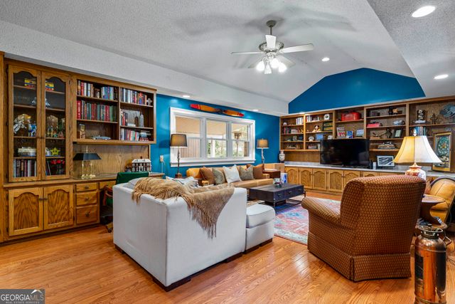 147 Stafford Avenue, Barnesville, GA 30204