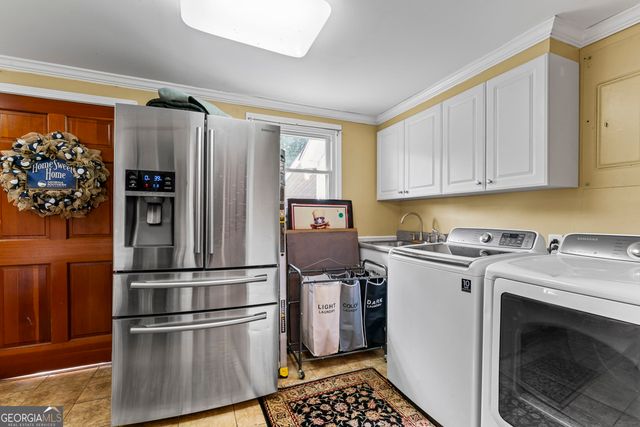 147 Stafford Avenue, Barnesville, GA 30204