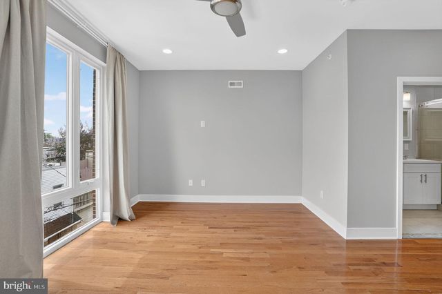 2822 LIVINGSTON ST, Philadelphia, PA 19134