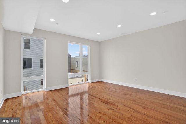2822 LIVINGSTON ST, Philadelphia, PA 19134