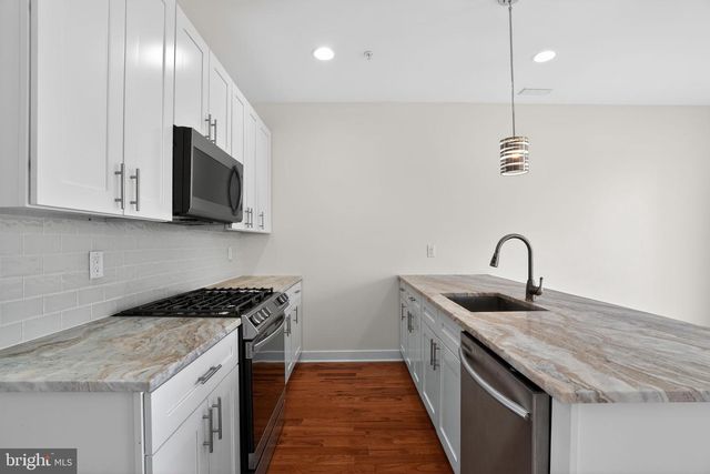 2822 LIVINGSTON ST, Philadelphia, PA 19134