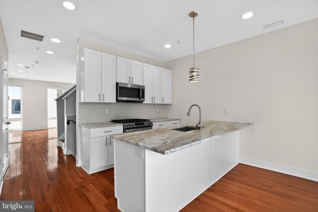 2822 LIVINGSTON ST, Philadelphia, PA 19134