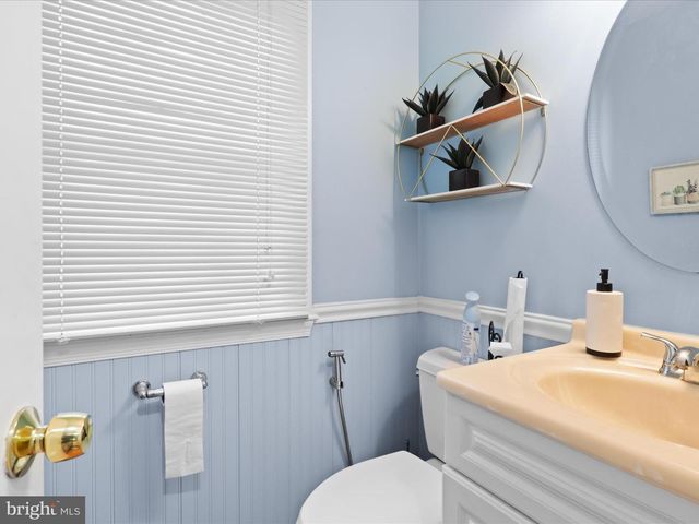 1912 PRELUDE DR, Vienna, VA 22182