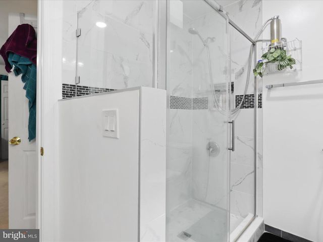 1912 PRELUDE DR, Vienna, VA 22182