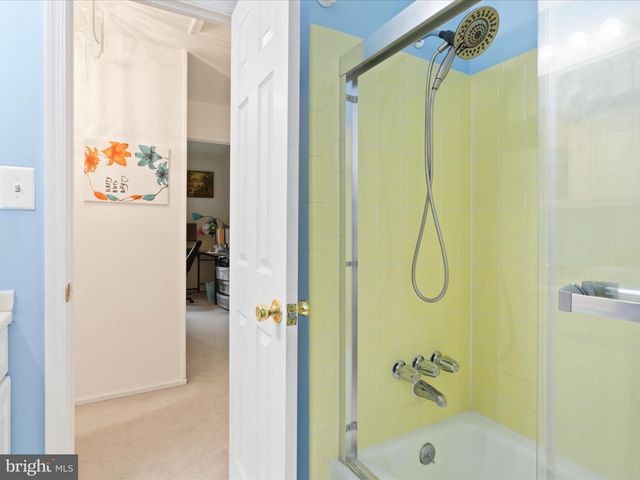 1912 PRELUDE DR, Vienna, VA 22182