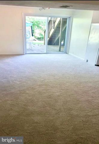 1912 PRELUDE DR, Vienna, VA 22182