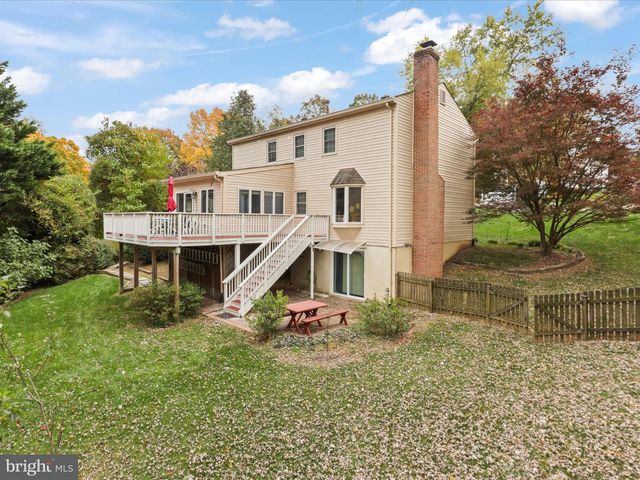 1912 PRELUDE DR, Vienna, VA 22182