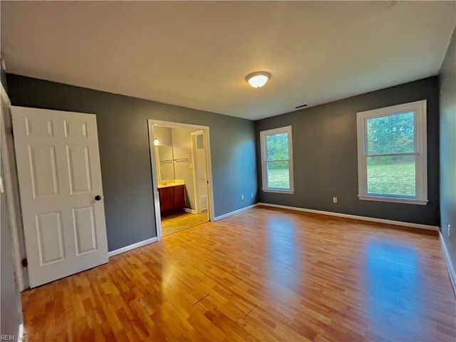 3732 Lilac DR, Portsmouth, VA 23703