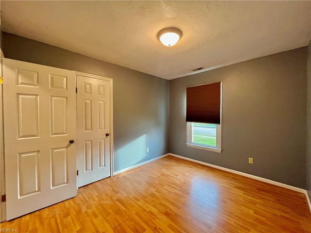3732 Lilac DR, Portsmouth, VA 23703