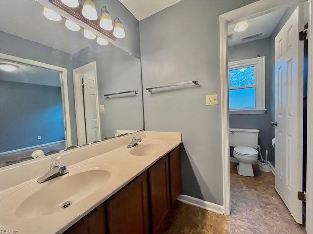 3732 Lilac DR, Portsmouth, VA 23703