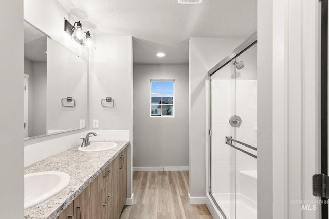 2874 W Taiban Creek Dr, Kuna, ID 83634