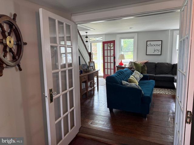 303 BAPTIST RD, Newport, NJ 08345