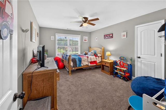 212 Burnt Hickory Lane SE, Calhoun, GA 30701