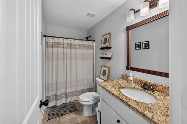 212 Burnt Hickory Lane SE, Calhoun, GA 30701